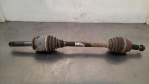 Gebruikte Aandrijfas links-achter Landrover Range Rover IV (LG) 4.4 SDV8 32V Prijs € 229,90 Inclusief btw aangeboden door Autohandel Didier