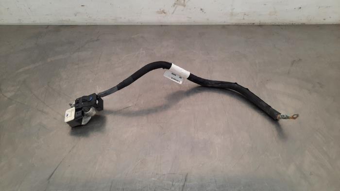 Borne de batterie Renault Trafic