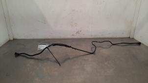 Gebruikte Brandstofleiding Renault Trafic (1FL/2FL/3FL/4FL) 2.0 dCi 16V 170 Prijs € 36,30 Inclusief btw aangeboden door Autohandel Didier