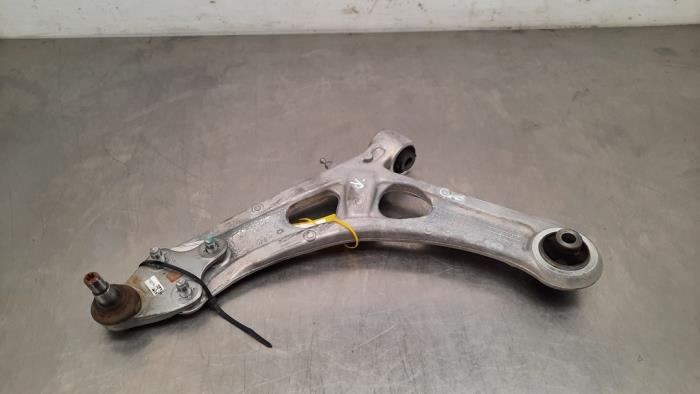 Front wishbone, right Peugeot 408