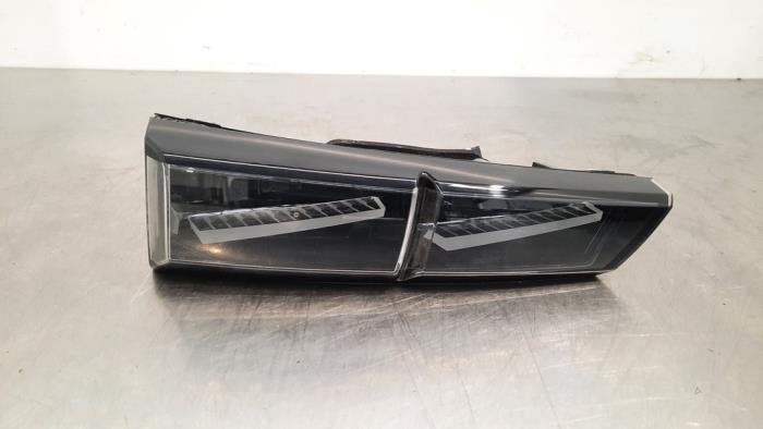 Taillight, right Peugeot 408