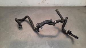 Gebruikte Radiateurslang Volvo XC40 (XZ) 2.0 B4 16V Mild Hybrid AWD Prijs € 42,35 Inclusief btw aangeboden door Autohandel Didier