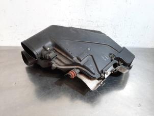 Gebruikte Luchtfilterhuis BMW X5 (E70) xDrive 50i 4.4 V8 32V Prijs € 96,80 Inclusief btw aangeboden door Autohandel Didier