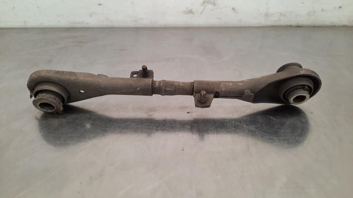 Rear wishbone, right Peugeot 508