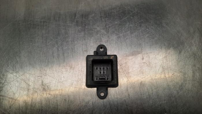 Glow plug relay Ford Transit Connect