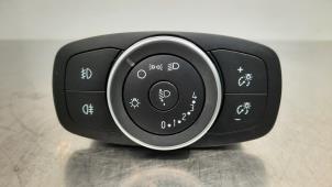 Gebruikte Schakelaar Koplamp Ihv Ford Transit Connect (PJ2) 1.5 EcoBlue Prijs € 24,20 Inclusief btw aangeboden door Autohandel Didier