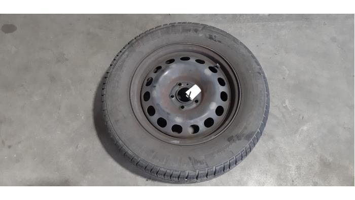 Wheel + tyre Peugeot Expert