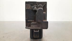 Gebruikte Brandstofpomp module Volvo XC60 II (UZ) 2.0 D4 16V Prijs € 48,40 Inclusief btw aangeboden door Autohandel Didier