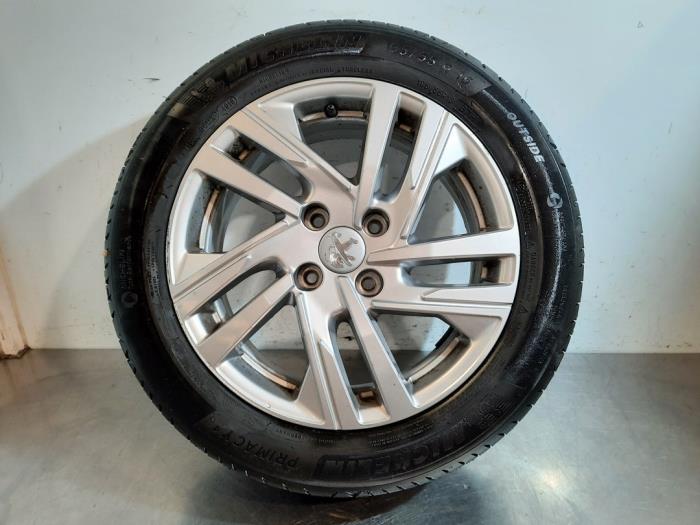 Wheel + tyre Peugeot 208