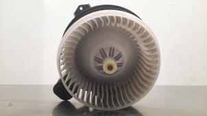 Gebruikte Kachel Ventilatiemotor Jaguar F-Pace 3.0 D 24V AWD Prijs € 66,55 Inclusief btw aangeboden door Autohandel Didier