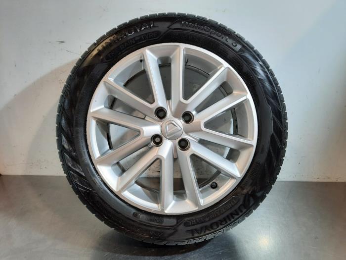 Wheel + tyre Dacia Lodgy