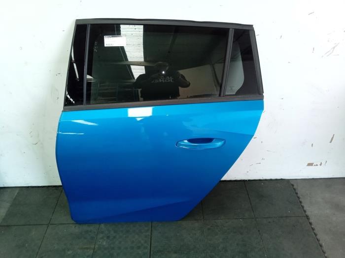 Rear door 4-door, left Opel Astra