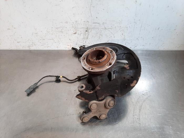 Fusee links-voor Peugeot 308