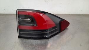 Gebruikte Achterlicht rechts Tesla Model X 75D Prijs € 429,55 Inclusief btw aangeboden door Autohandel Didier