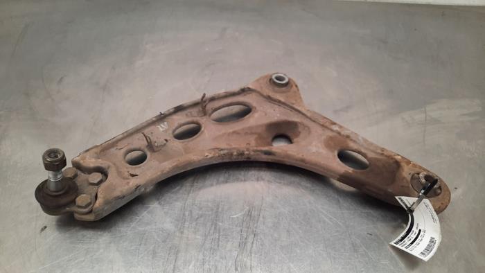 Front wishbone, left Renault Trafic