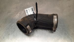 Gebruikte Intercooler Slang Porsche Macan (95B) 3.0 V6 24V S Prijs € 36,30 Inclusief btw aangeboden door Autohandel Didier