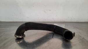 Gebruikte Intercooler Slang Audi A6 Avant (C8) 2.0 16V 55 TFSI e Hybrid Quattro Prijs € 42,35 Inclusief btw aangeboden door Autohandel Didier