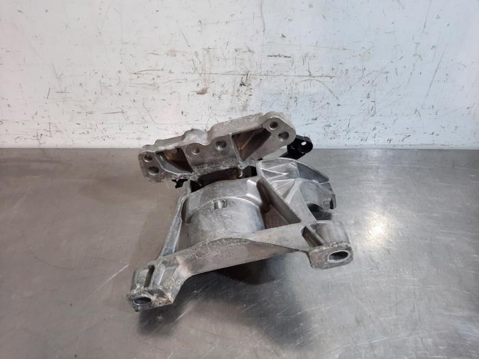 Engine mount Peugeot 308