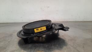 Gebruikte Luidspreker Landrover Defender II 90 3.0 D300 MHEV Prijs € 48,40 Inclusief btw aangeboden door Autohandel Didier