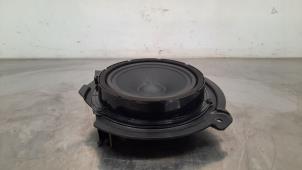 Gebruikte Luidspreker Landrover Defender II 90 3.0 D300 MHEV Prijs € 48,40 Inclusief btw aangeboden door Autohandel Didier