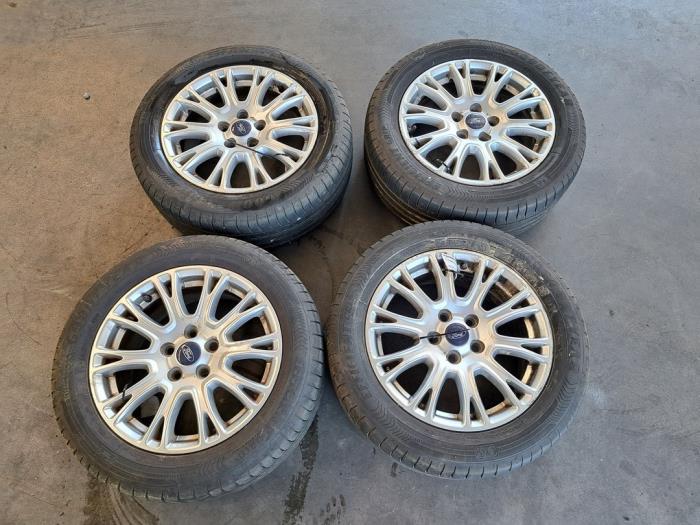 Set of wheels + tyres Ford C-Max