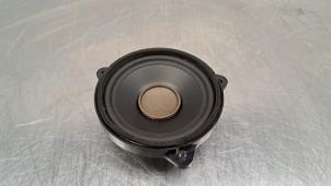 Gebruikte Luidspreker Landrover Defender II 90 3.0 D300 MHEV Prijs € 24,20 Inclusief btw aangeboden door Autohandel Didier