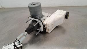 Gebruikte Rembol Landrover Defender II 90 3.0 D300 MHEV Prijs € 1.331,00 Inclusief btw aangeboden door Autohandel Didier