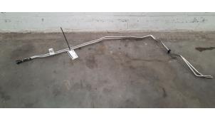 Gebruikte Brandstofleiding Landrover Defender II 90 3.0 D300 MHEV Prijs € 102,85 Inclusief btw aangeboden door Autohandel Didier