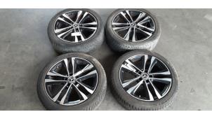 Gebruikte Velgen set + banden Mercedes B (W247) 1.5 B-180d Prijs € 1.058,75 Inclusief btw aangeboden door Autohandel Didier