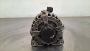 Gebruikte Alternator Nissan Juke (F16) 1.0 DIG-T 12V Prijs € 133,10 Inclusief btw aangeboden door Autohandel Didier