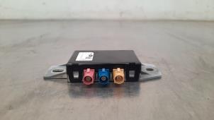 Gebruikte GPS Antenne Landrover Defender II 90 3.0 D300 MHEV Prijs € 36,30 Inclusief btw aangeboden door Autohandel Didier