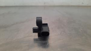 Gebruikte Airbag Sensor Landrover Defender II 90 3.0 D300 MHEV Prijs € 54,45 Inclusief btw aangeboden door Autohandel Didier