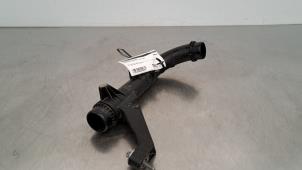 Gebruikte Luchtinlaat slang Mercedes Sprinter 3,5t (907.6/910.6) 315 CDI 2.0 D RWD Prijs € 42,35 Inclusief btw aangeboden door Autohandel Didier