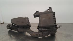 Gebruikte Luchtfilterhuis Toyota Prius Plus (ZVW4) 1.8 Hybrid 16V Prijs € 102,85 Inclusief btw aangeboden door Autohandel Didier