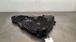 Gebruikte Distributiedeksel Citroen Jumper (U9) 2.2 Blue HDi 140 Prijs € 30,25 Inclusief btw aangeboden door Autohandel Didier