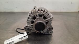 Gebruikte Dynamo Volkswagen T-Cross 1.6 TDI 16V Prijs € 133,10 Inclusief btw aangeboden door Autohandel Didier