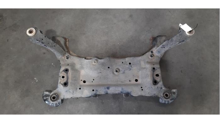 Subframe Ford Transit Connect