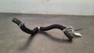 Gebruikte Koelwaterslang Renault Captur (2R) 1.3 TCE 150 16V Prijs € 30,25 Inclusief btw aangeboden door Autohandel Didier