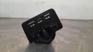 Gebruikte Schakelaar Koplamp Ihv Mercedes Vito (447.6) 1.7 110 CDI 16V Prijs € 36,30 Inclusief btw aangeboden door Autohandel Didier