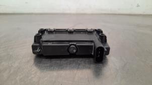 Gebruikte Esp computer Peugeot 3008 II (M4/MC/MJ/MR) 1.6 16V HYbrid 225 Prijs € 102,85 Inclusief btw aangeboden door Autohandel Didier