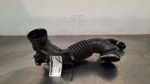 Gebruikte Aanzuigslang Lucht BMW 2 serie (F22) 218d 2.0 16V Prijs € 42,35 Inclusief btw aangeboden door Autohandel Didier
