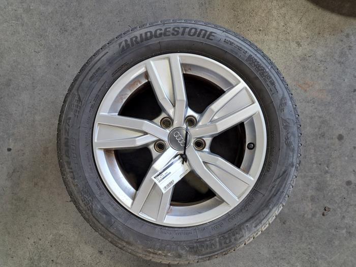 Wheel + tyre Audi A4