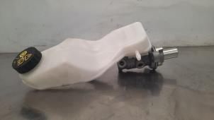 Gebruikte Hoofdremcilinder Nissan Qashqai (J12) 1.3 DIG-T MHEV 16V Prijs € 66,55 Inclusief btw aangeboden door Autohandel Didier