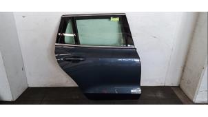 Gebruikte Deur 4Deurs rechts-achter Volvo V60 II (ZW) 2.0 B3 16V Mild Hybrid Prijs € 532,40 Inclusief btw aangeboden door Autohandel Didier