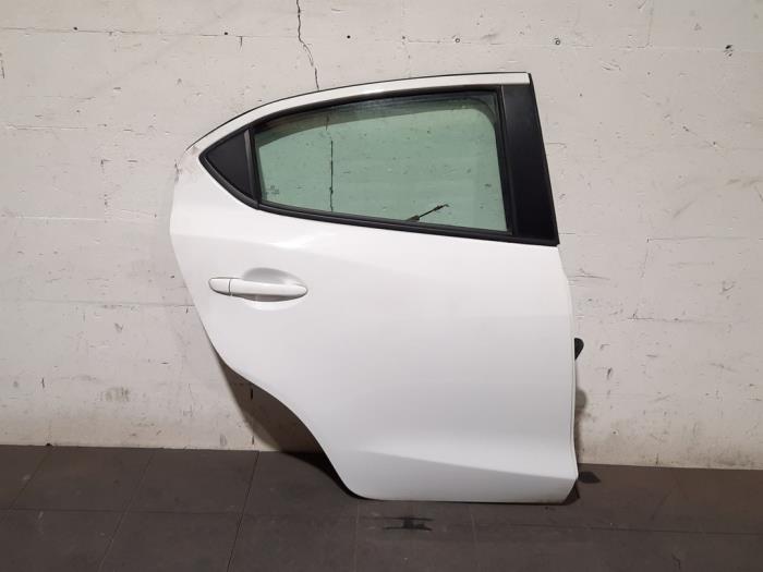 Portière 4portes arrière droite Mazda 2.