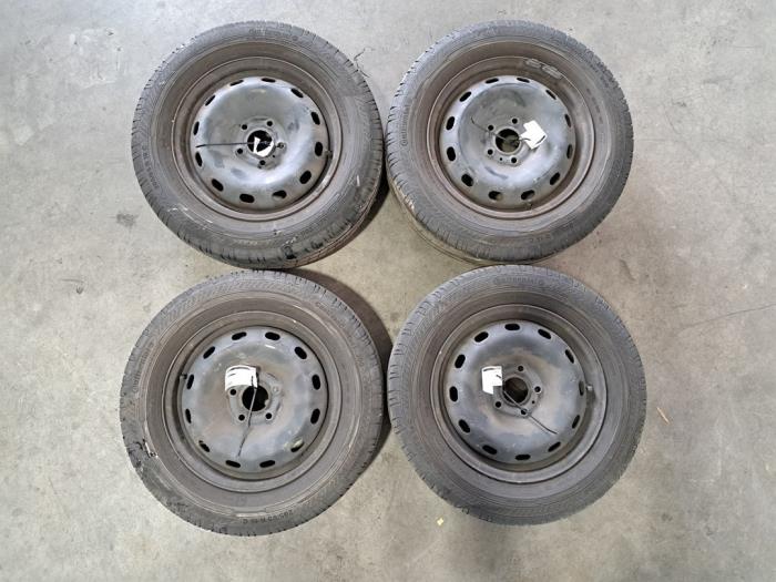 Set of wheels + tyres