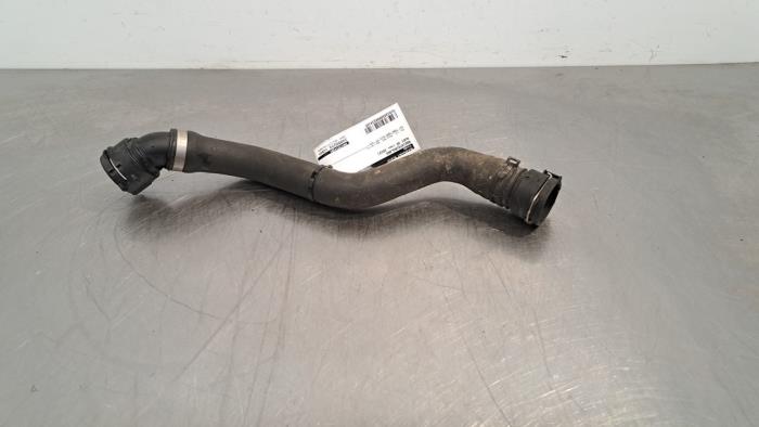 Radiator hose Audi Q5