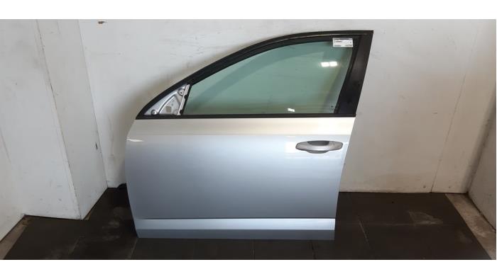 Puerta de 4 puertas izquierda delante Skoda Octavia