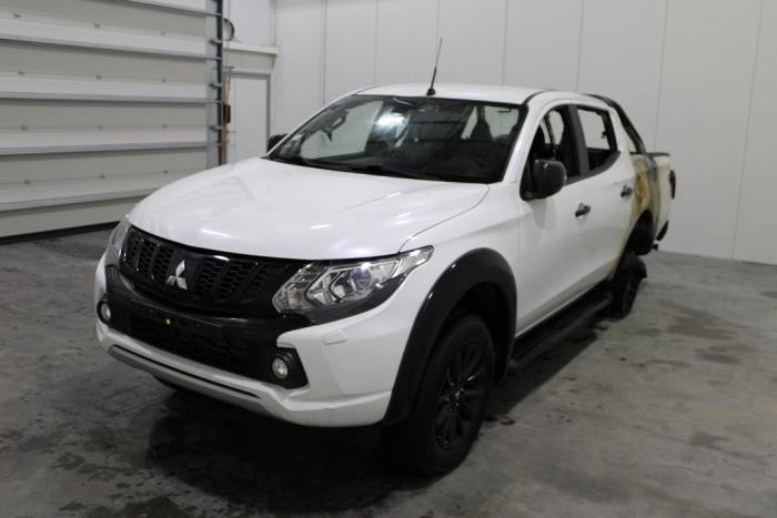 Partie avant complète Mitsubishi L200