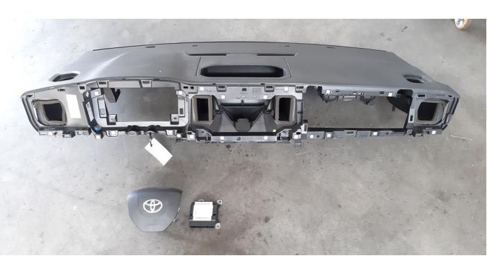 Conjunto de airbags + salpicadero Toyota Pro-Ace